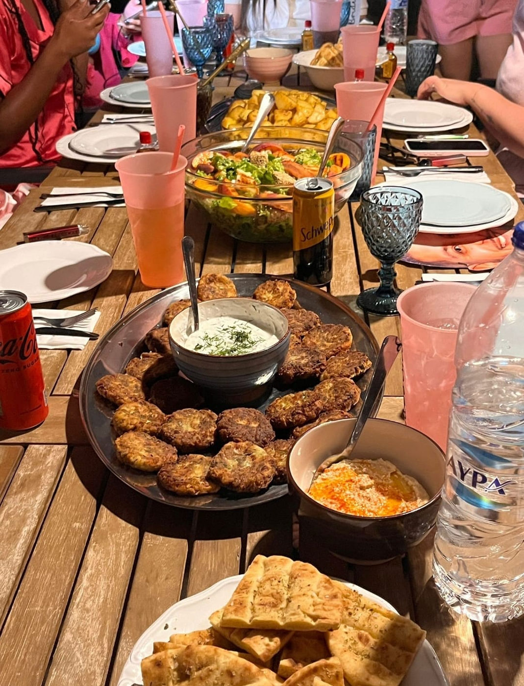 Fritters with tzatziki